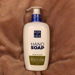 Olive and aloe hand soap